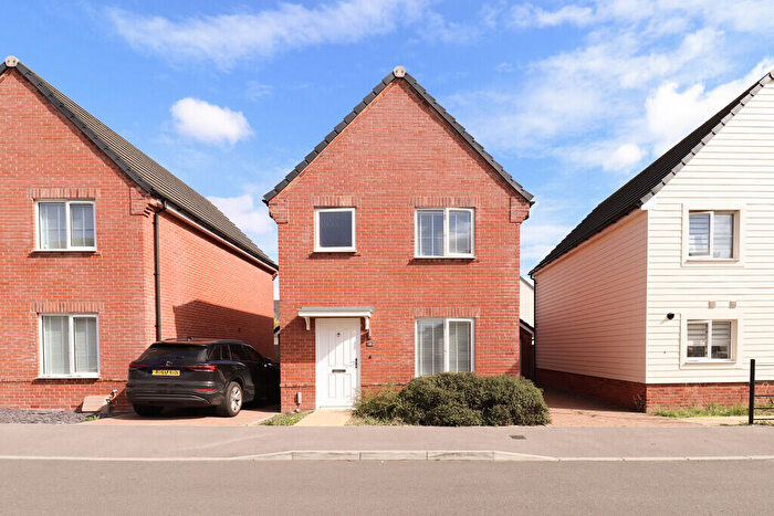 3 Bedroom Detached House To Rent In Tweed Road, Andover, SP11
