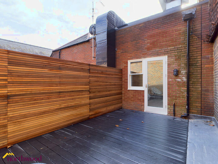 Studio To Rent In Bridge Street, Banbury, OX16