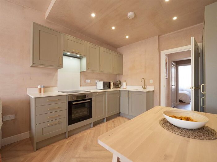 2 Bedroom Flat To Rent In Southwood Road, Ramsgate, CT11