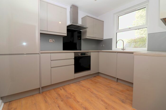 2 Bedroom Flat To Rent In Manor Road, Blackburn, BB2