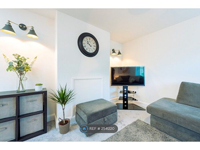 1 Bedroom Maisonette To Rent In Tempus Court, Cambridge, CB24
