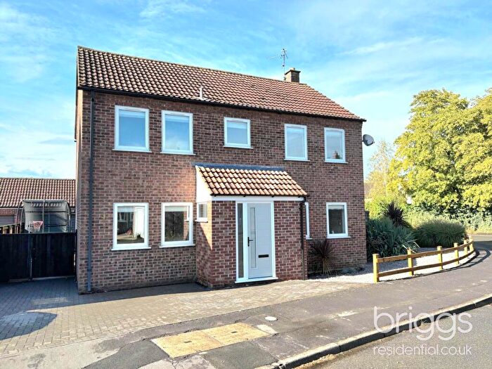4 Bedroom Detached House For Sale In Cardyke Drive, Baston, Market Deeping, PE6