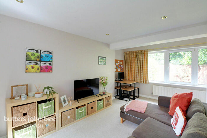 5 Bedroom Detached House For Sale In Pear Tree Field, Nantwich, CW5