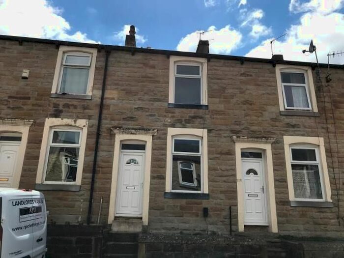 2 Bedroom Terraced House To Rent In Hollingreave Road, Burnley, Lancashire, BB11