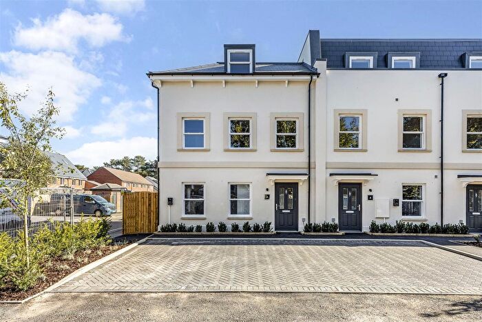 4 Bedroom End Terrace House For Sale In Gloucester Road, Cheltenham, GL51