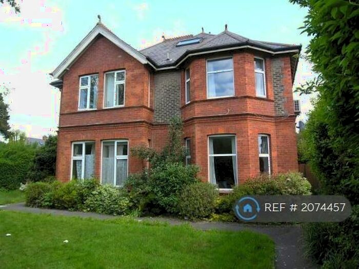 7 Bedroom Flat To Rent In Charminster Road, Bournemouth, BH8