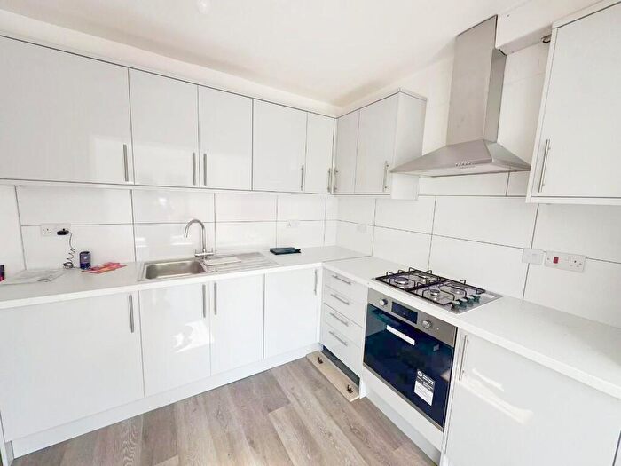 3 Bedroom Semi-Detached House To Rent In Southmead, Bristol, BS10