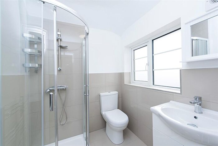 1 Bedroom Property To Rent In Cavendish Avenue, Ruislip, HA4