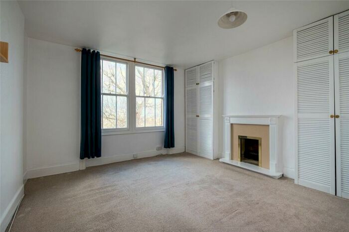 Apartment To Rent In Broxholm Road, West Norwood, Lambeth, London, SE27