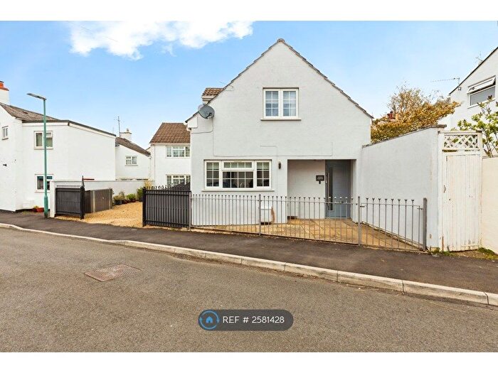 3 Bedroom Detached House To Rent In Tryes Road, Cheltenham, GL50