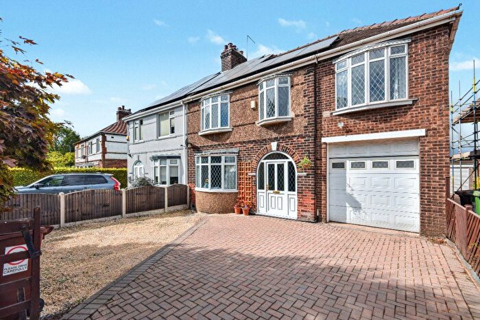 4 Bedroom Semi-Detached House For Sale In Bleakley Lane, Notton, Wakefield, West Yorkshire, WF4