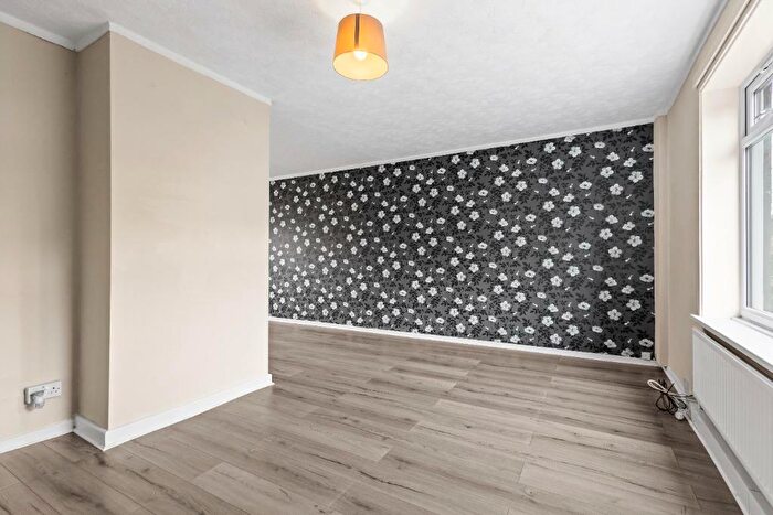 3 Bedroom Terraced House For Sale In High Street, Kilbirnie, North Ayrshire, KA25