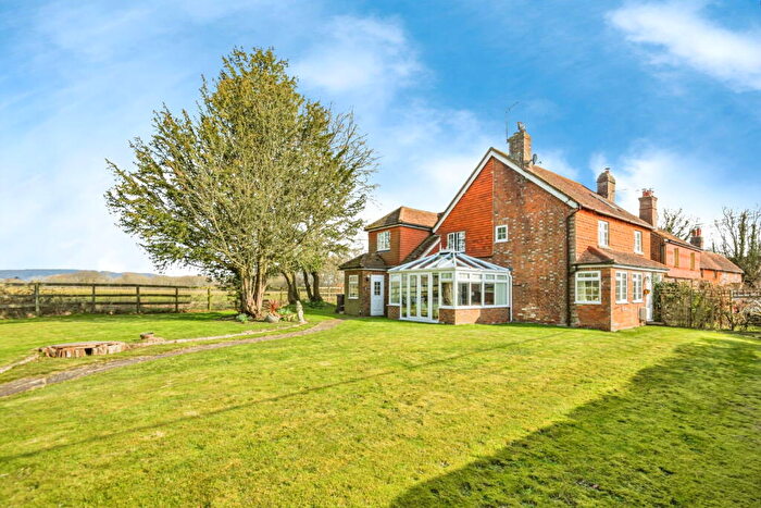 3 Bedroom Semi-Detached House For Sale In Oakhill Cottages, Okewood Hill, RH5