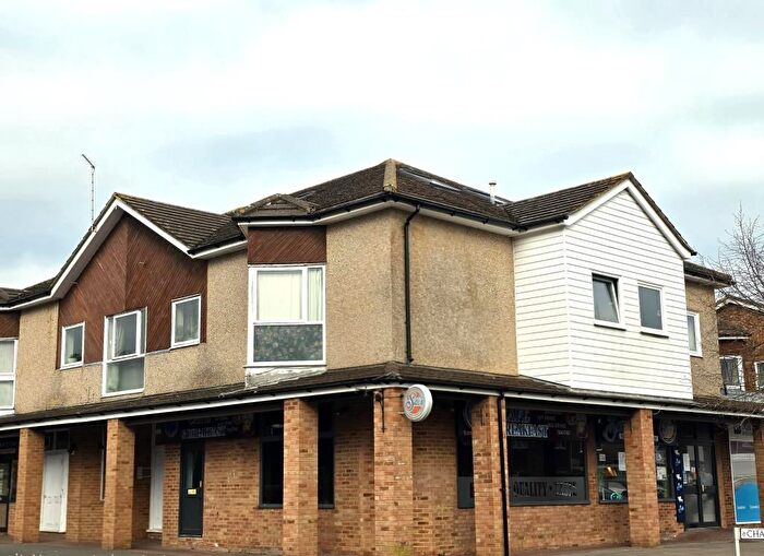 1 Bedroom Flat To Rent In Charwood Road, Wokingham, RG40