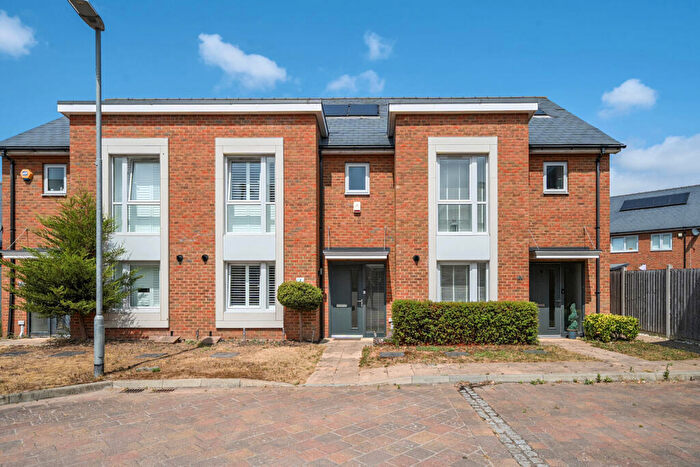 3 Bedroom Terraced House For Sale In Ashmead Court, Greenhithe, Kent, DA9