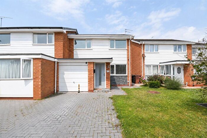 3 Bedroom Semi Detached House For Sale In Carr House Lane, Moreton, Wirral, CH46