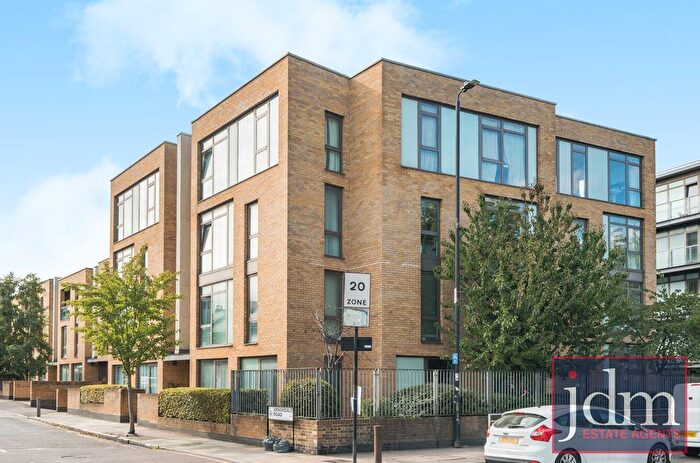 2 Bedroom Flat To Rent In Union Park, Greenwich, SE10