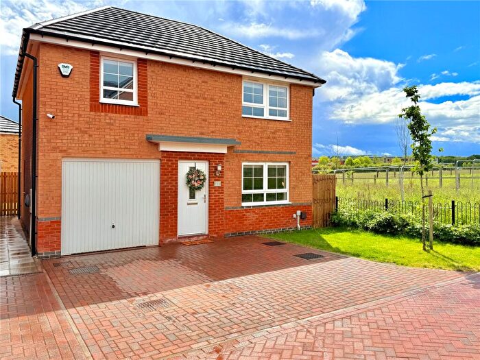 4 Bedroom Detached House For Sale In Colliery Mount, Wombwell, Barnsley, S73