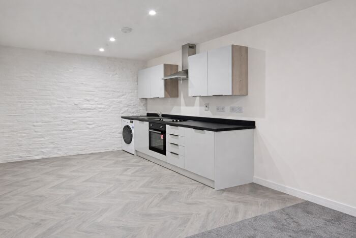 1 Bedroom Apartment To Rent In Piccadilly, Bradford, West Yorkshire, BD1