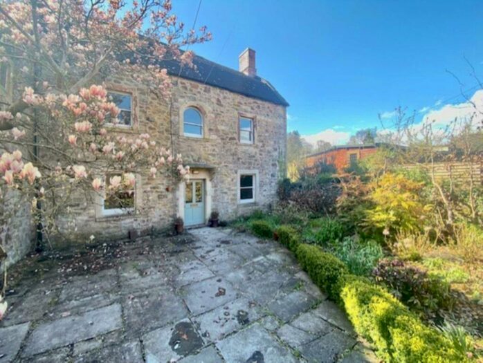 6 Bedroom Semi-Detached House To Rent In Mill Lane, Coleford, BA3