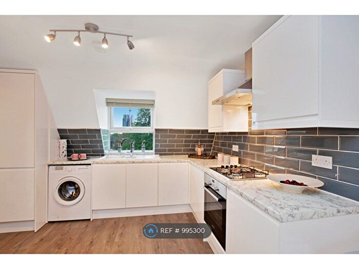 1 Bedroom Flat To Rent In Tollington Park, London, N4