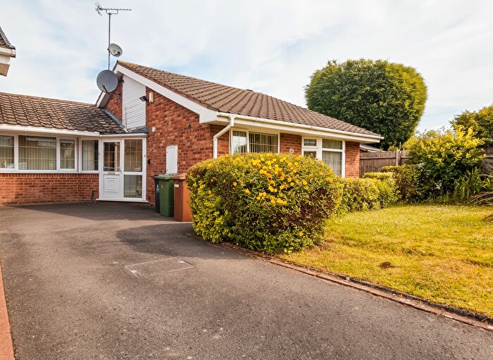 2 Bedroom Detached Bungalow For Sale In Byeways, Walsall, WS3