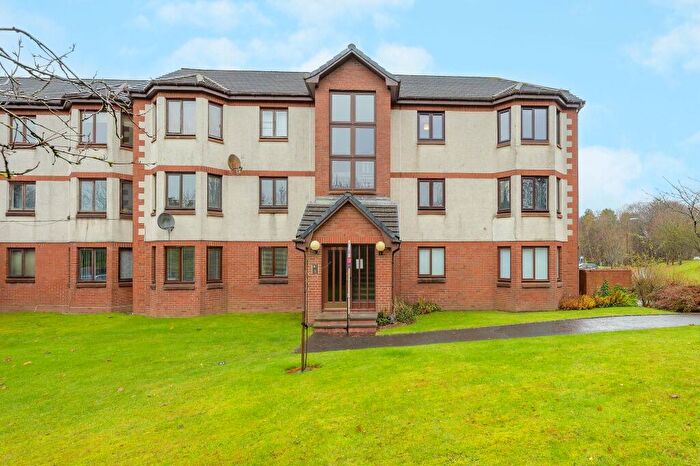 2 Bedroom Flat For Sale In Waverley Crescent, Livingston, West Lothian, EH54