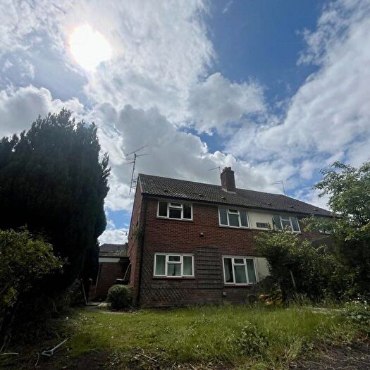 2 Bedroom Maisonette To Rent In The Close, Hampstead Norreys, RG18