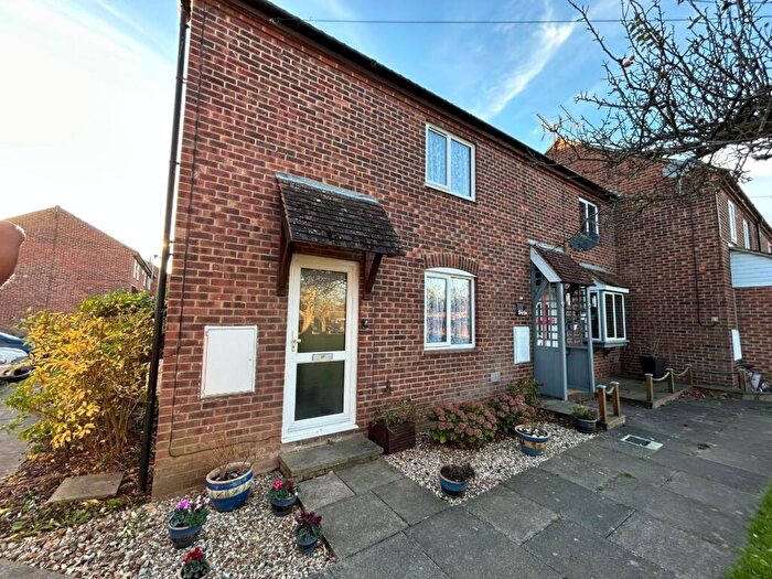 3 Bedroom Terraced House To Rent In Bishops Way, Canterbury, CT2
