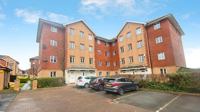 3 Bedroom Maisonette For Sale In Campbell Drive, Cardiff Bay, Cardiff, CF11