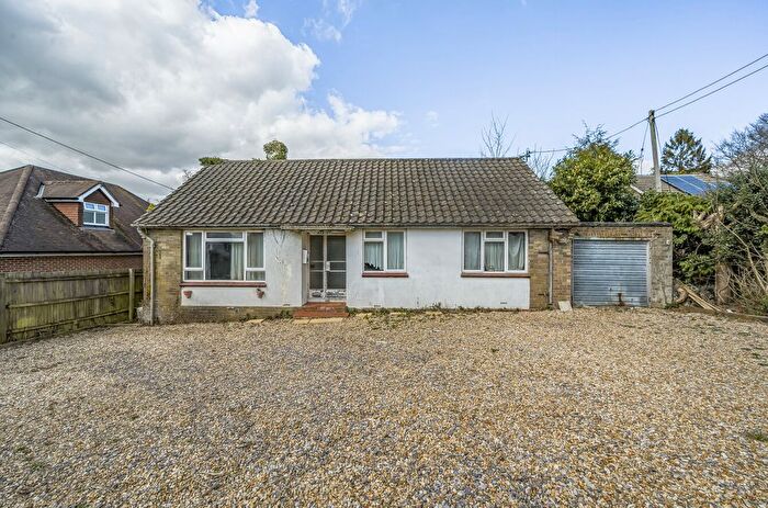 2 Bedroom Bungalow For Sale In Blackberry Lane, Four Marks, Alton, Hampshire, GU34