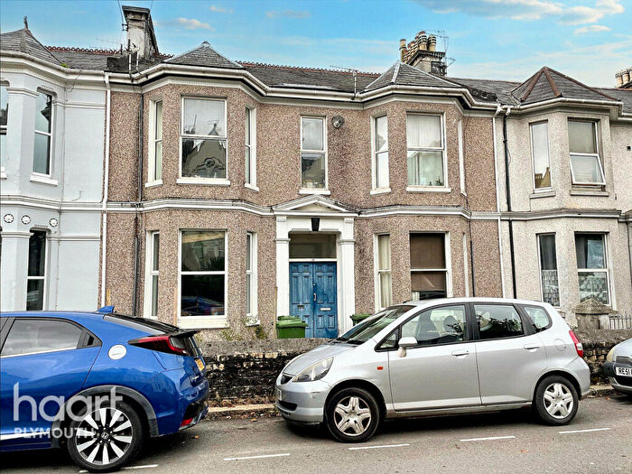 1 Bedroom Flat For Sale In Connaught Avenue, Plymouth, PL4