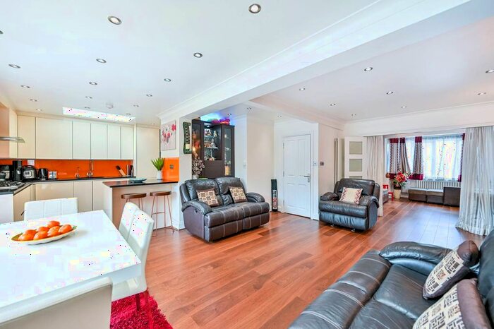 6 Bedroom Property To Rent In Clayton Road, Isleworth, TW7