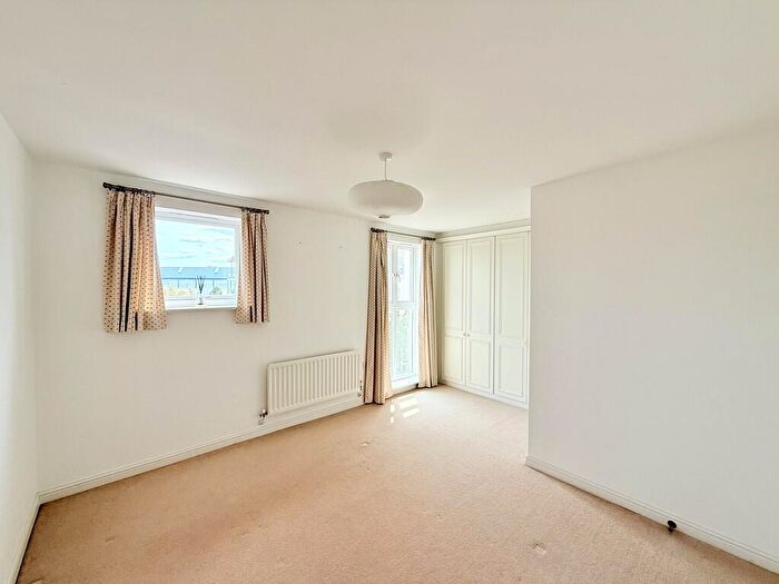 4 Bedroom Town House To Rent In Selman Close, Hythe, Southampton, SO45
