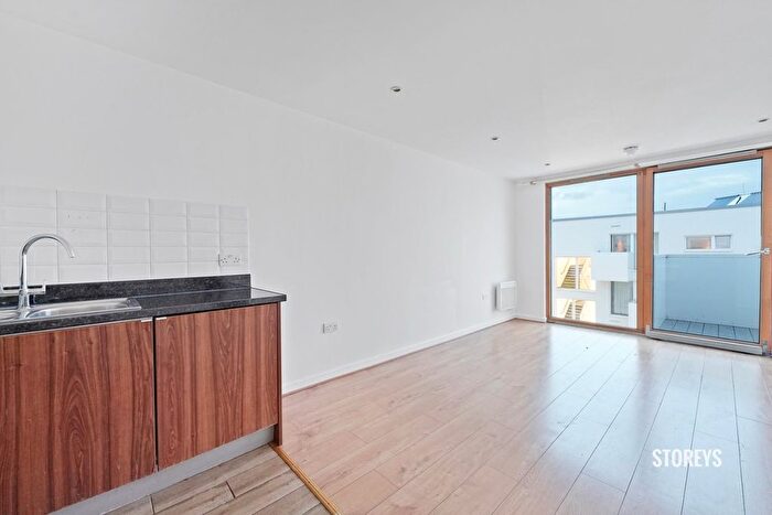 2 Bedroom Flat To Rent In Ropeworks, Barking, IG11