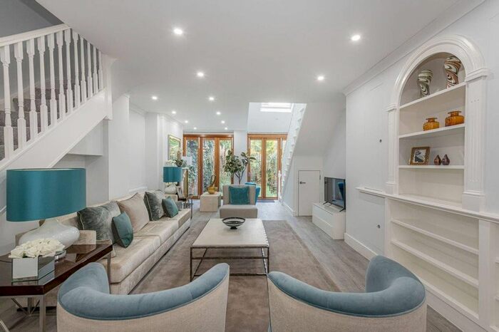 4 Bedroom Terraced House To Rent In Ordnance Hill, St Johns Wood, NW8
