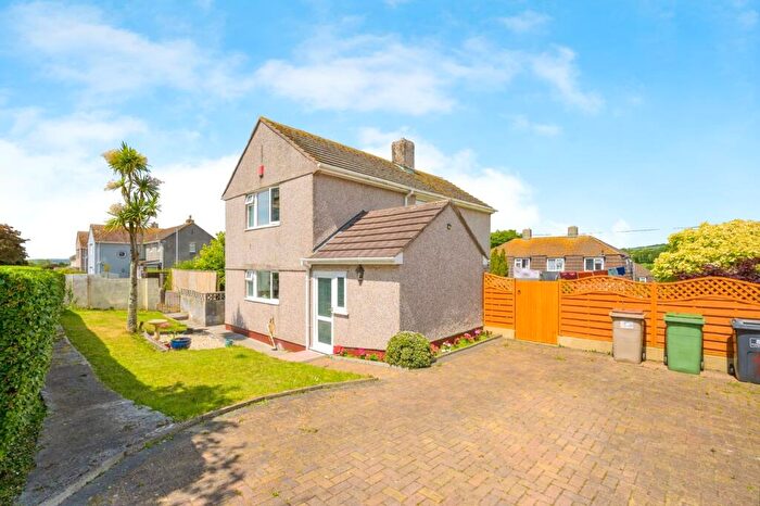 3 Bedroom Semi-Detached House For Sale In Tangmere Avenue, Ernesettle, Plymouth, PL5