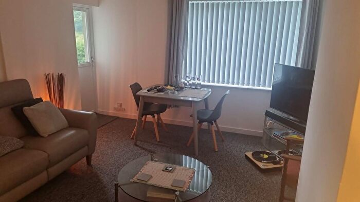 2 Bedroom Flat To Rent In Morrison Drive, Aberdeen, AB10