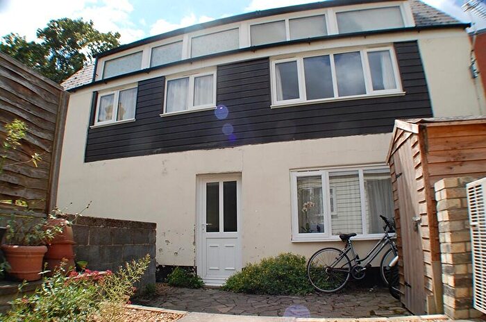 2 Bedroom Flat To Rent In Mill Road, Cambridge, CB1