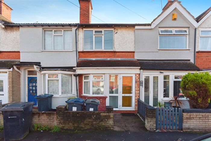 3 Bedroom Terraced House For Sale In Medina Road, Birmingham, West Midlands, B11