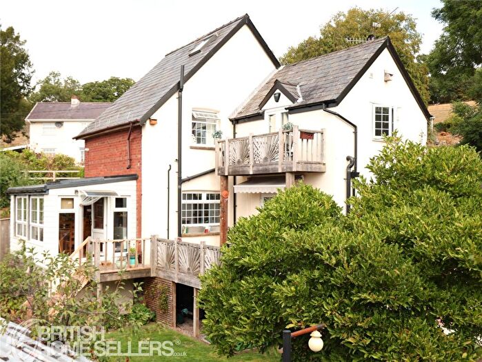 3 Bedroom Detached House For Sale In Pillmawr Road, Caerleon, Newport, NP18