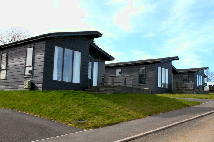 3 Bedroom Lodge For Sale In Penally Grange, Penally, Tenby, Pembrokeshire, SA70