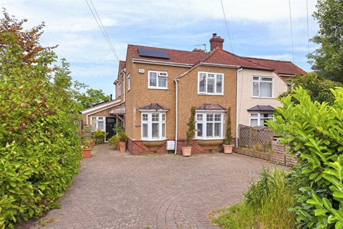 5 Bedroom Property For Sale In London Road, Allington, ME16