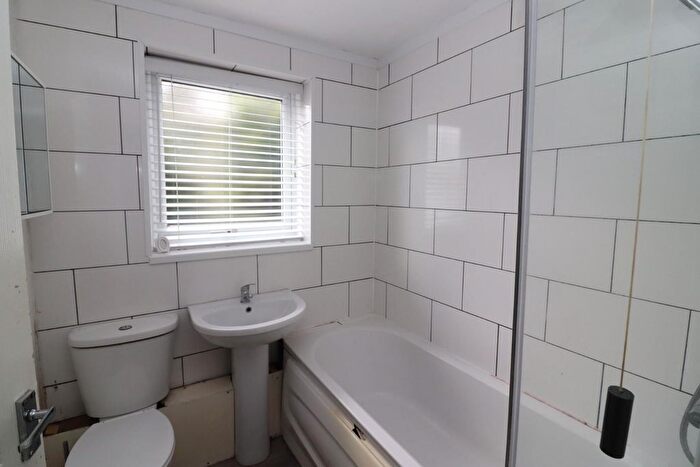 2 Bedroom Property To Rent In Emily Street, Blackburn, BB1