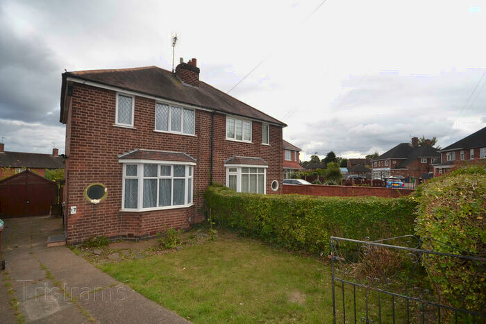 2 Bedroom Semi-Detached House To Rent In Park Crescent, Nottingham, NG8