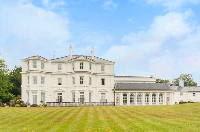 1 Bedroom Flat To Rent In Kingston Hill Place, Kingston, Kingston Upon Thames, KT2