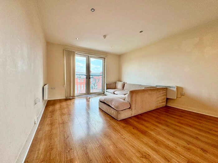 2 Bedroom Apartment To Rent In Manchester Street, Manchester, M16