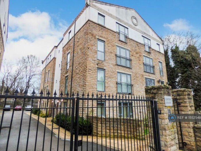 2 Bedroom Flat To Rent In Cunliffe Road, West Yorkshire, BD8