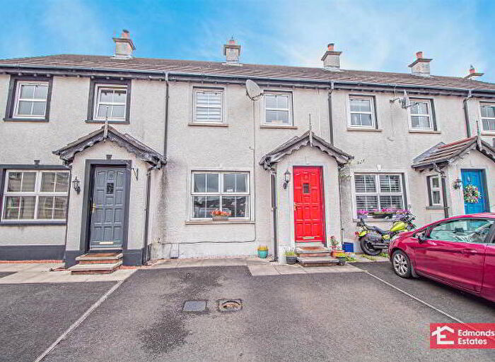 3 Bedroom TownHouse For Sale In Huntingdale Way, Ballyclare, BT39