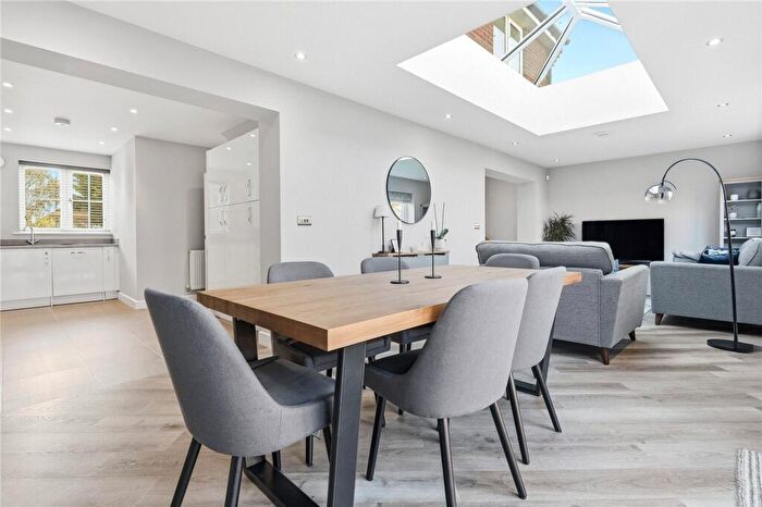 3 Bedroom Detached House For Sale In Orchard Way, Boreham, CM3